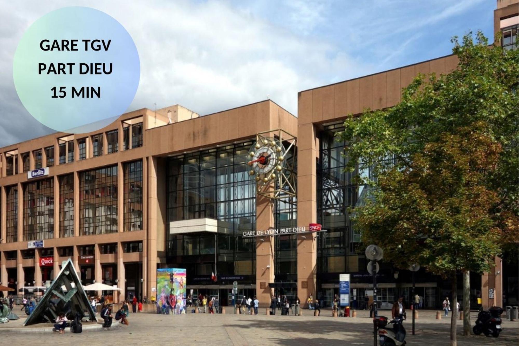 Apartament Super Chazelles - Metro - Hopitaux Lyon Sud Saint-Genis-Laval Zewnętrze zdjęcie